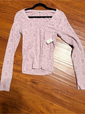 Lace Long-Sleeve Scoop Neck Top - Dusty Rose